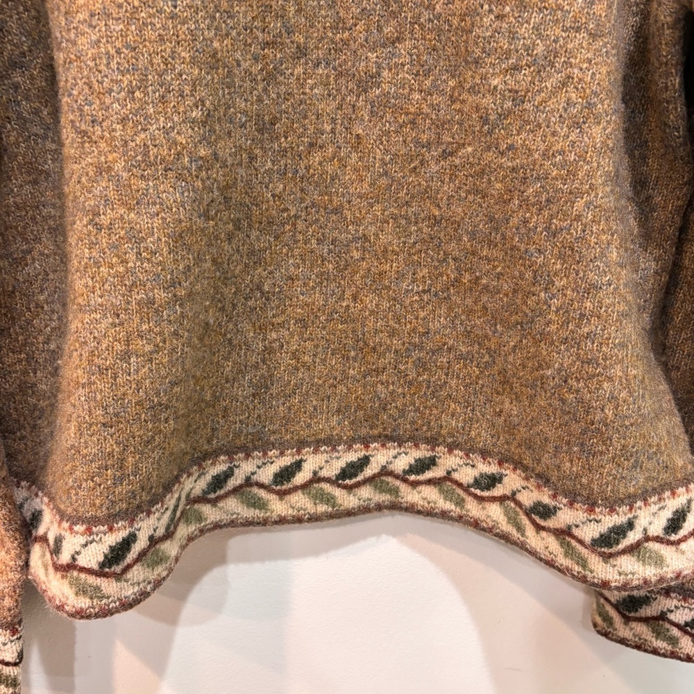 Vintage Woolrich Wool V-Neck Leaf Detail Khaki Sweater Women’s Size Medium - Picture 6 of 12